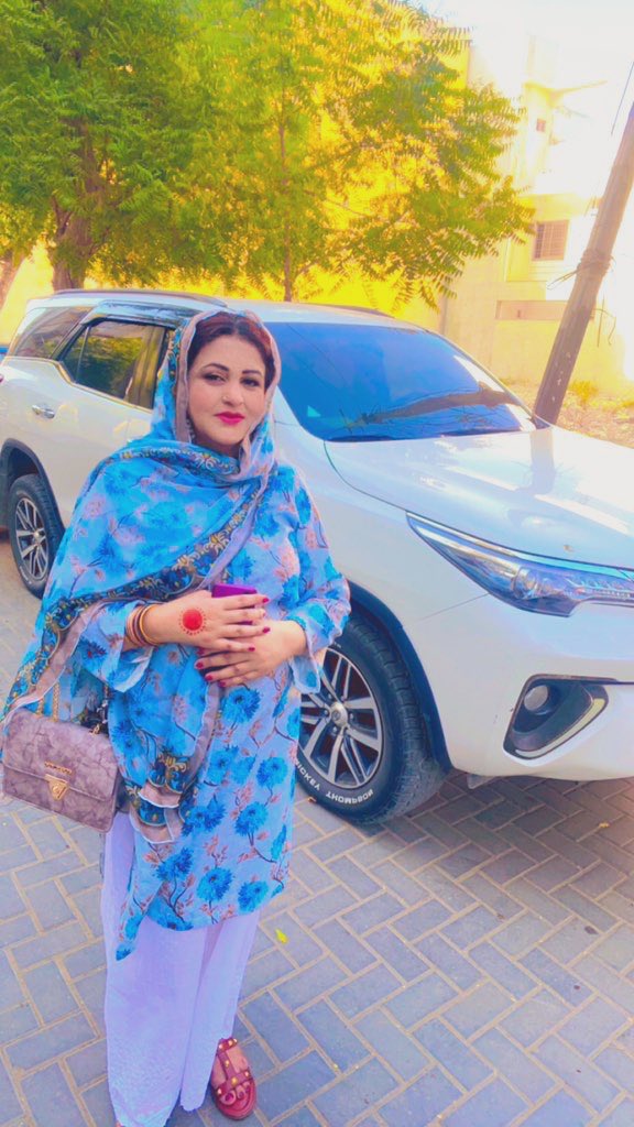 ZobiaKhurshed's tweet photo. سوشل میڈیا پہ دن رات پارٹی کے لئے کام کرنے محنت کش جیالی ادی سمینہ زرداری کو عید  مبارک❤❤
@Saminaabbasppp https://t.co/Qkp7eWL3eH
