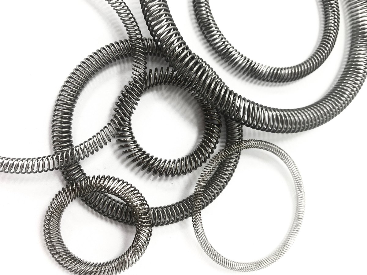 Sunny2148841346's tweet image. The company specializes in the production of coil spring, O-shaped spring, Pan plug sealing spring, Italic spring, Canted Coil Spring, V-Spring, website: handaspring.com ;
Contact email: 2844694783@qq.com; WeChat: +8613169905499
#EMISpring #Vspring   #coilspring #spring