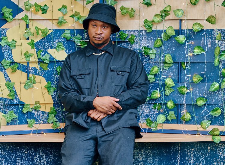 LeboMashia's tweet photo. What A Phenomenal Actor He Is
Give Him His Flowers 💐 While He's Still Alive. His Story Line Is Painful But Yet His Killing This Character 
#adultingshowmax https://t.co/7xdtZii5Rf