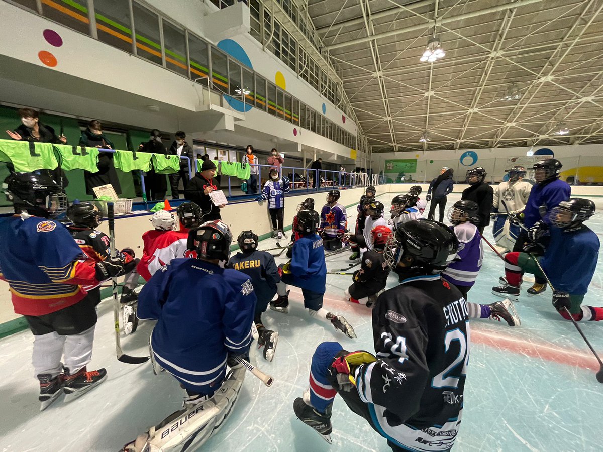 Cranes1949's tweet photo. 【愛媛県スケートリンク設立へ向けた署名活動・アイスホッケー教室実施のご報告】

4/22(土)・23(日)の2日間にわたり、#ダイナックスアイスホッケーチーム と協力し、愛媛県松山市にて署名活動・アイスホッケー教室を実施いたしました。

活動報告はこちら👇
https://t.co/Us8wT8X2Tu https://t.co/T5qqtnZRXt