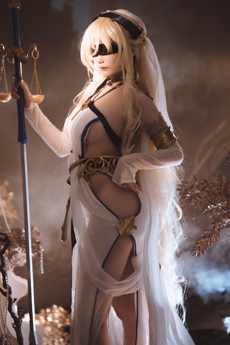 peiqiu7's tweet photo. ゴブリンスレイヤー 剑の乙女
#cosplayergirl https://t.co/87QqZYkKxZ