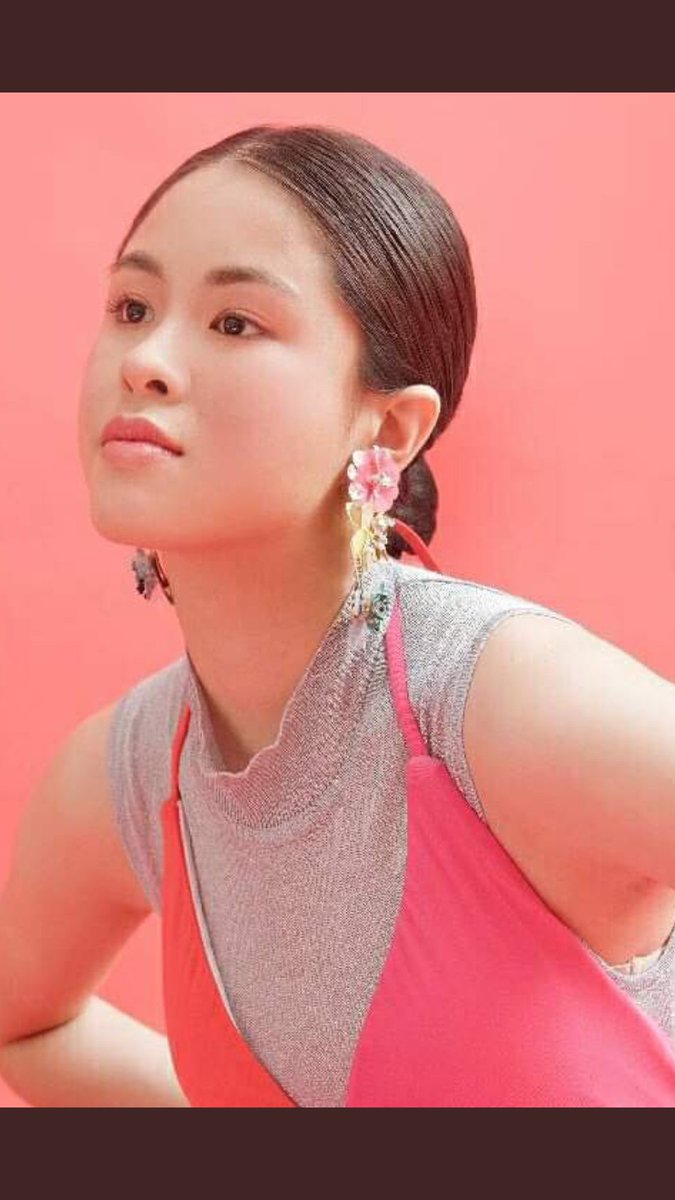 I vote <a href="/KissesDelavin/">Kisses Delavin</a>   for

#TAG25Under25 |#KissesDelavin