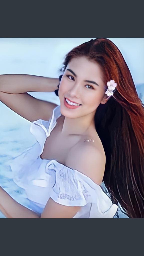 WhengTo's tweet photo. @tagmediachicago I vote @KissesDelavin   for

#TAG25Under25 |#KissesDelavin https://t.co/HEPmd6shu3
