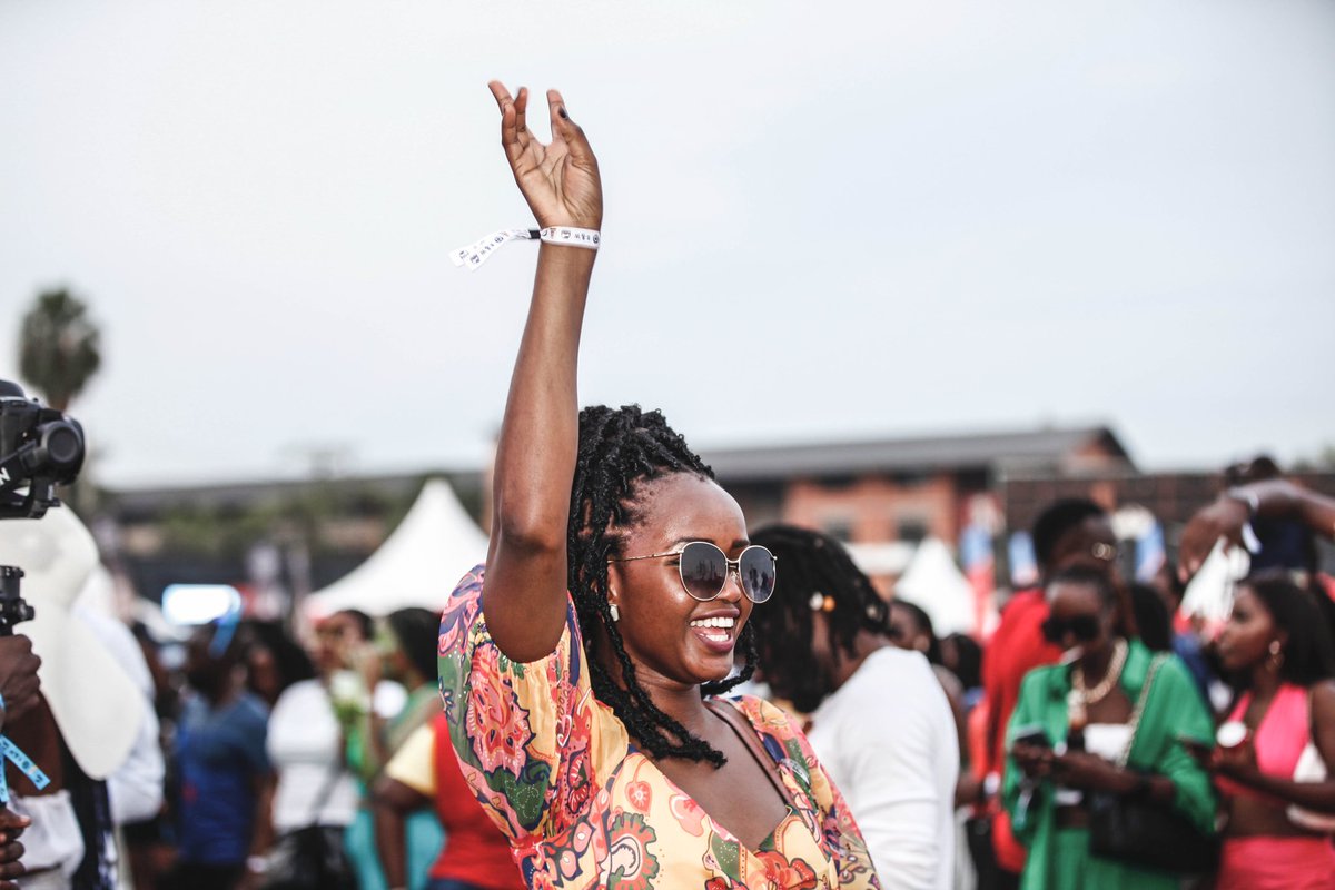 Blankets And Wine Kla on Twitter "Happy BlanketsAndWineKla week y’all 🔥"