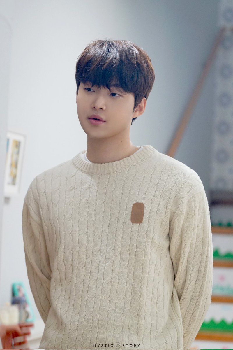 ChinChin5094's tweet photo. ʕ´• ᴥ•̥`ʔ
Kangmin literally the cutest human alive
#김강민 #金江珉 #キムガンミン
#KimKangMin #Kangmin #Kangman https://t.co/OV08kK5hk8