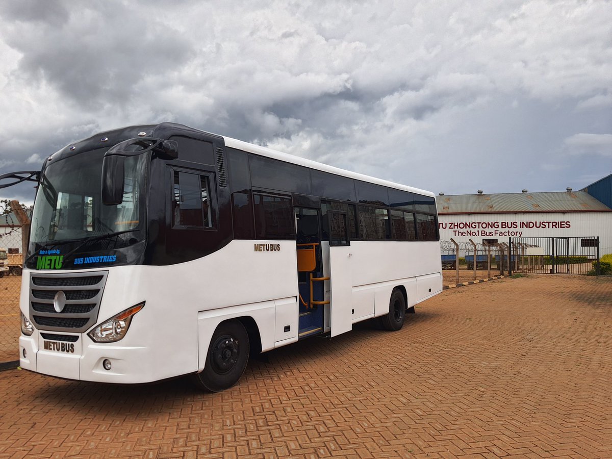 MetuBus's tweet photo. Small size, high capacity! The Metu Midi bus makes travelling easier🔥 Storage space, maximum comfort, midi-sized and an elegant design. 💪 Perfect for staff and school transport. What do you think? Let us know in the comments.
#metubus https://t.co/LSyMDWTCGV
