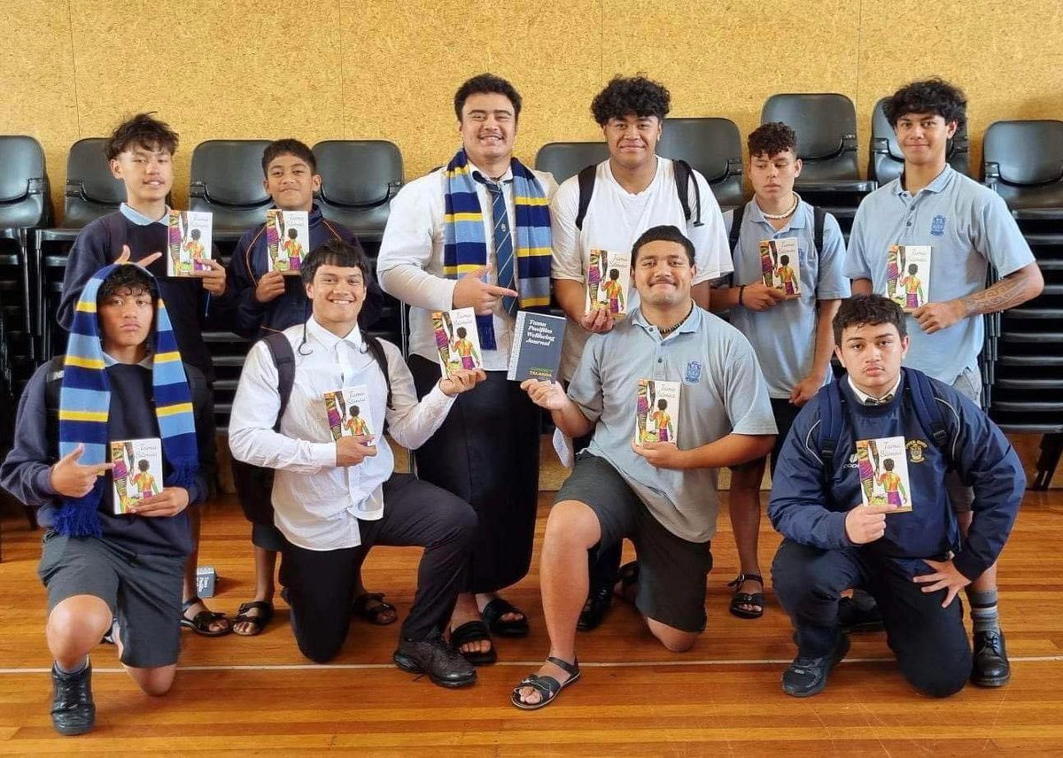DahliaMalaeulu's tweet photo. Welcome back to school tamaiti & we are looking forward to meeting you all through our Mila’s Books writing workshops, author visits & book tours this term 🙏🏾📚❤️
#Term2 #OurBusiestBookTerm #AccessIsKey #OurWhy #TamaSāmoa #TamaPasifika #All4OurTamaiti #MilasBooks https://t.co/68DBzWOVHr