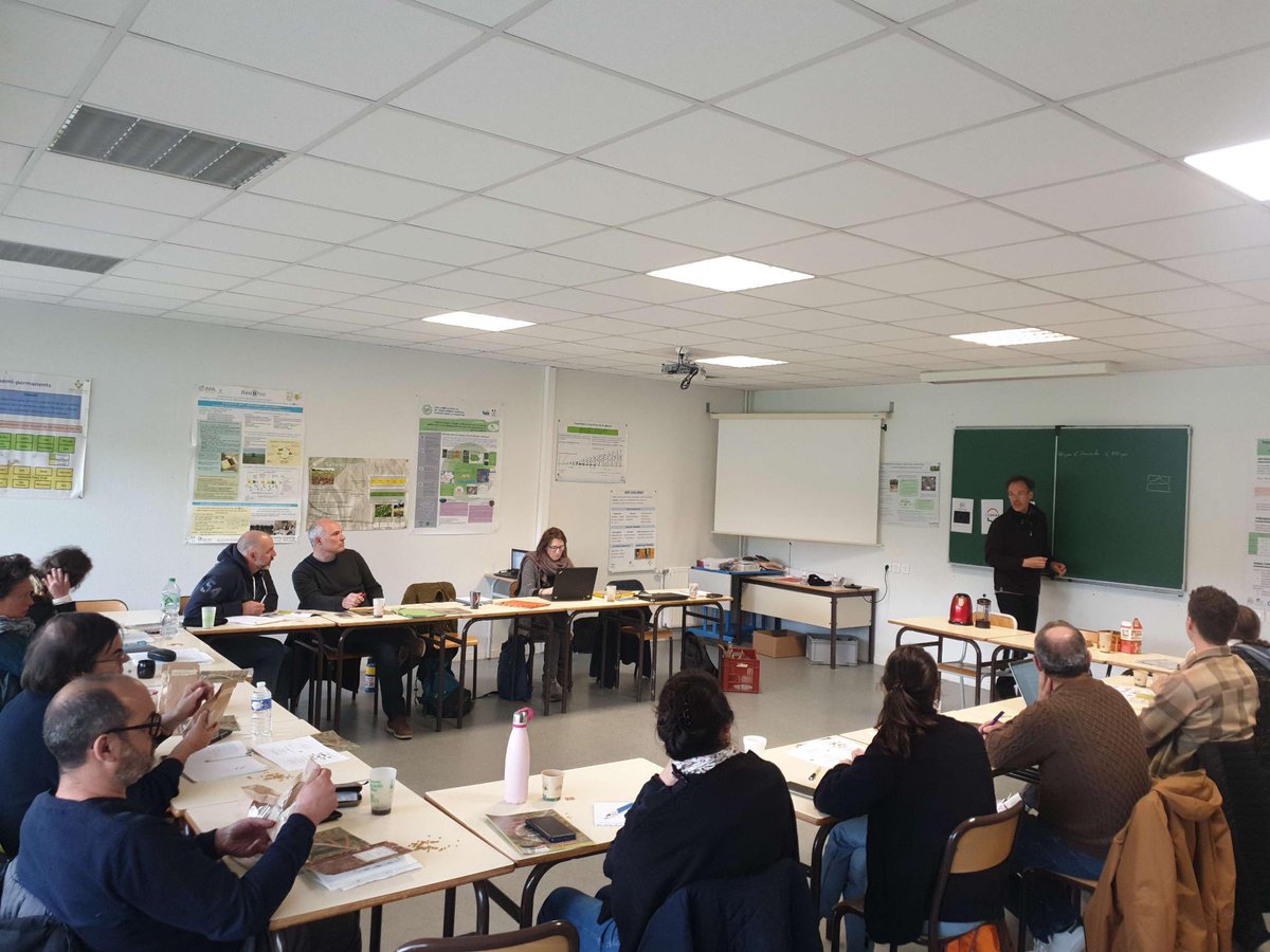 DIVINFOOD's tweet photo. Last week in Toulouse, France, #Biocivam11 led a training day on "Farm Pasta Transformation" as part of the Living Lab 3 (Cer-occ). Participants gained a deeper understanding of artisanal pasta production and evaluated the feasibility of their projects #divinfood #pasta https://t.co/I030O2qLw1