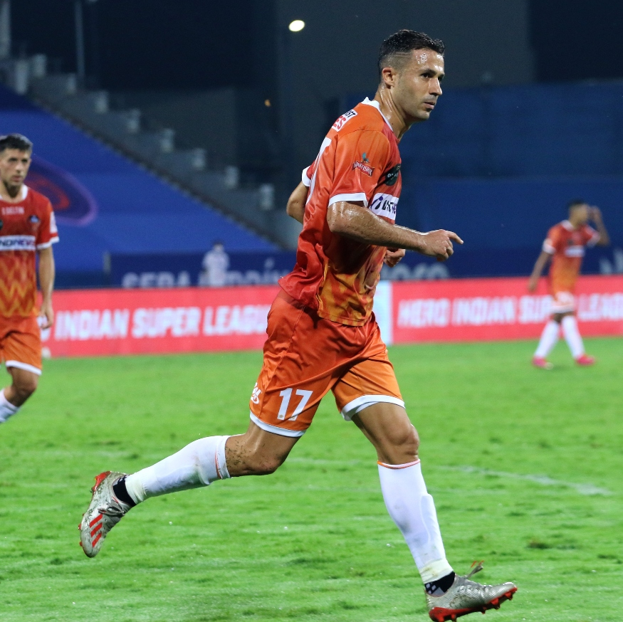 ClaytonBarretto's tweet photo. Goodbye and good luck, Igor Angulo. Football will miss you.
@aangulo10 🧡
#HappyRetirement https://t.co/TBYDRofgwt
