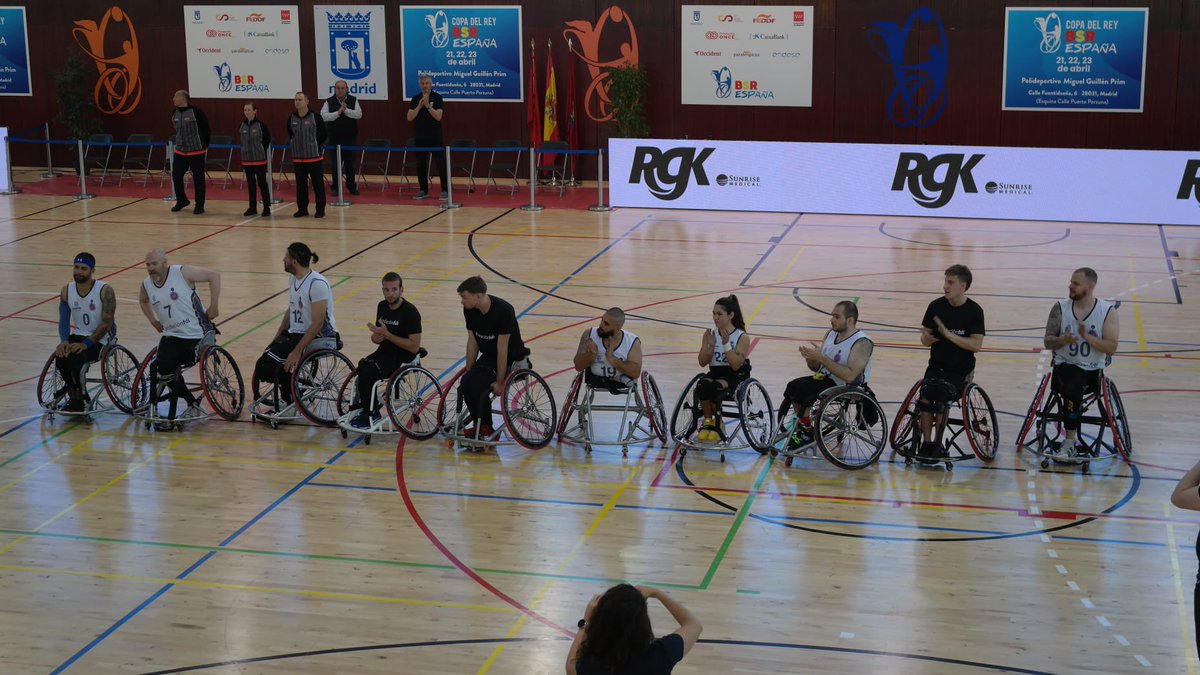 fdifundbsr's tweet photo. âïž ðð®ðµð²ð ðµðŸð·ð®ðŒ âïž
ð«¶ð» Gracias por el apoyo a tod@s los aficionados al #BSR que vinieron al Miguel Guillén Prim a disfrutar del espectáculo de la #Copa ðïž
#VamosFDI ð€ https://t.co/NTo9ClFgaS