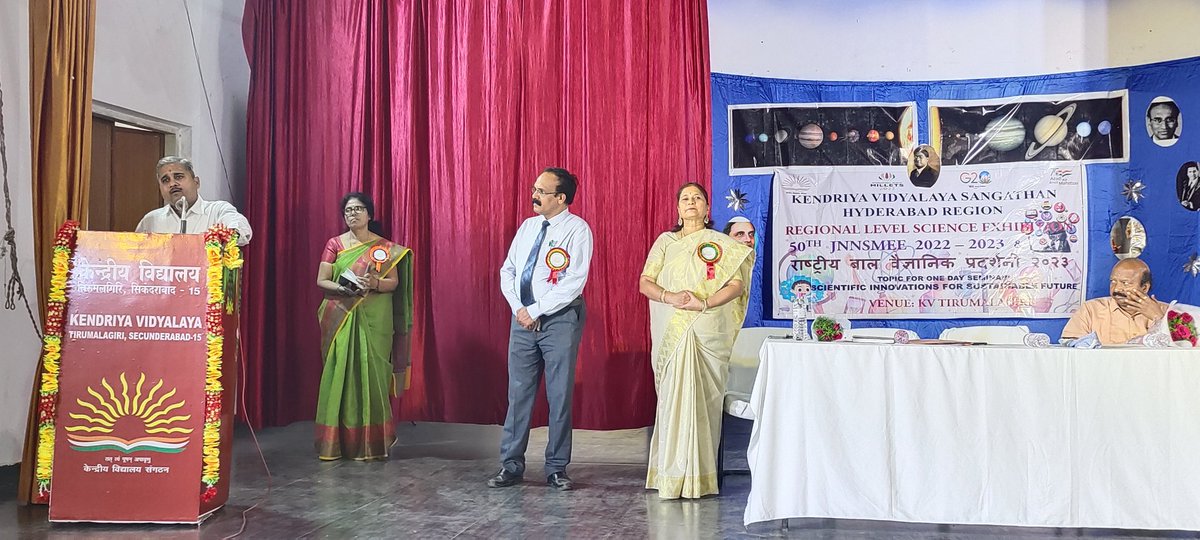 KVTirumalagiri's tweet photo. Inaugural ceremony of 50th Rashtriya Bal Vaigyanik Pradarshani 2023 (KVS Regional Level - JNNSMEE) on 24th April 2023 @KVTirumalagiri @KVS_HQ @apvee1011 @EduMinOfIndia 
#KVS #JNNSMEE #RBVP #ScienceExhibition #KVT #KVS_HQ #Dr_D_Manjunath https://t.co/sw8mMIXLEK