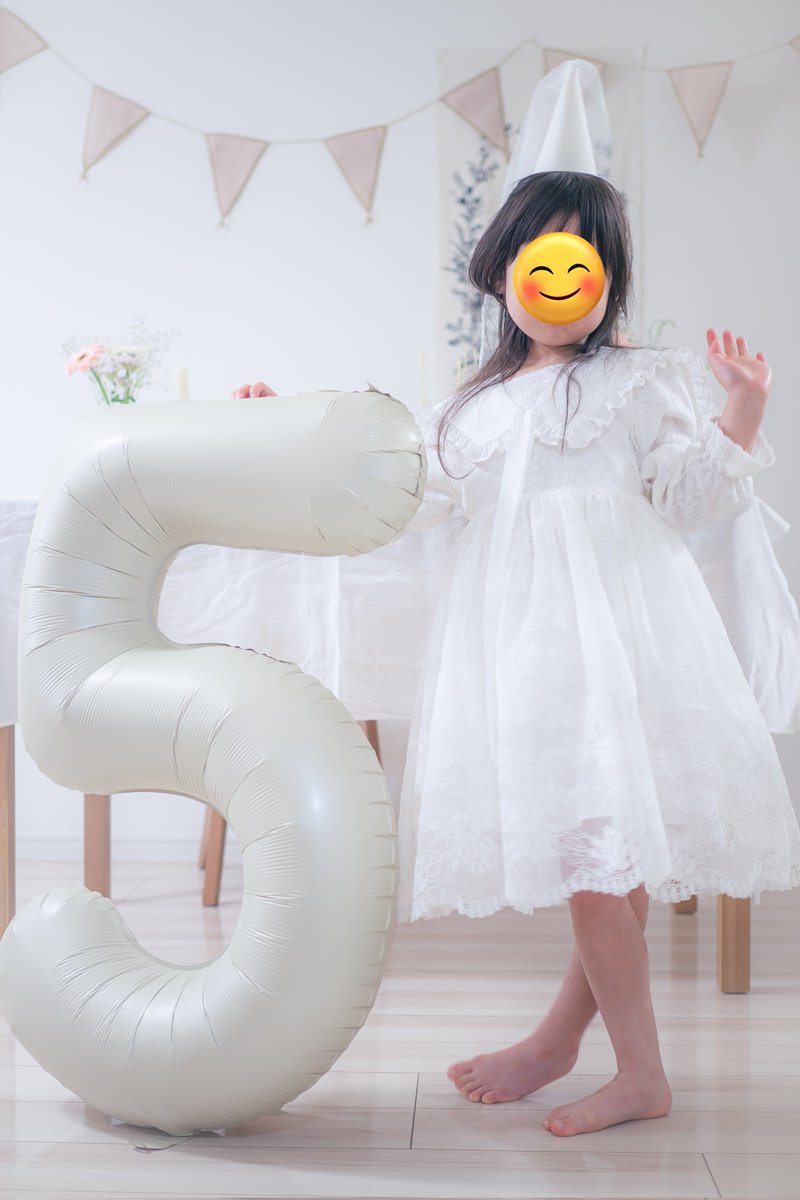 botti3684's tweet photo. 娘ちゃん5歳になりました🎂🎉🎁💐🎀🎊
プリンセスになりたいだけあってとても女の子意識が高い娘ちゃん
すくすく育ってくれて嬉しい
嬉しいけどもう5年経ったかと思うと泣く https://t.co/3TDQ1tvH5W
