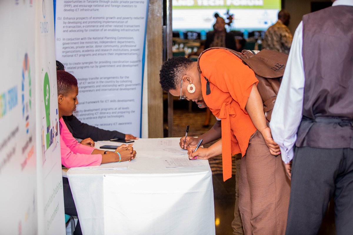 Happie_Thom's tweet image. Kinachoendelea #InnoTechForum shiriki nasi kupitia YouTube hapa 👉 bit.ly/5th