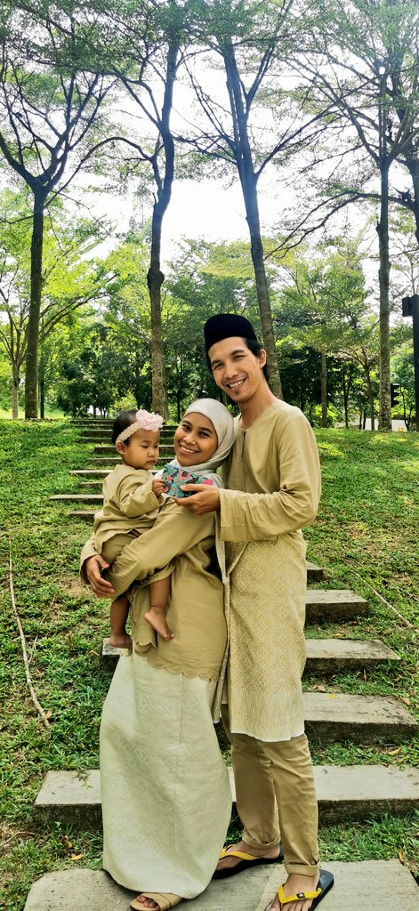 MZAVTECH's tweet photo. Eid al-fitr 2023 ⭐🌙 https://t.co/JFlir6zsLB