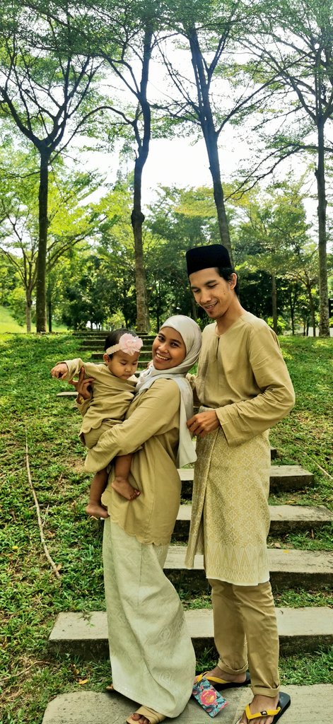MZAVTECH's tweet photo. Eid al-fitr 2023 ⭐🌙 https://t.co/JFlir6zsLB