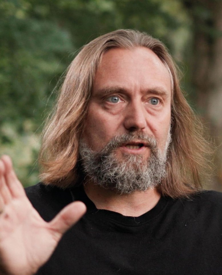NORLA Norwegian Literature Abroad (@norwegianbooks) on Twitter photo Carl Frode Tiller interviewed by <a href="/LouisianaChann/">Louisiana Channel</a> 🤩
More about his books:
osloliteraryagency.no/author/carl-fr…
#NorwegianLit Carl Frode Tiller interviewed by <a href="/LouisianaChann/">Louisiana Channel</a> 🤩
More about his books:
osloliteraryagency.no/author/carl-fr…
#NorwegianLit