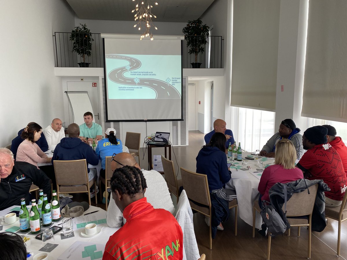 etcconsultants's tweet photo. Honoured to lead @icecpcoach reflections on their journey and facilitate thinking about the future growth and development of these coaches as leaders, influencers and people at ICECP Professional Development Workshop. #qualitycoachingmatters @GROW #professionallycurious https://t.co/aAbNpVx3a6