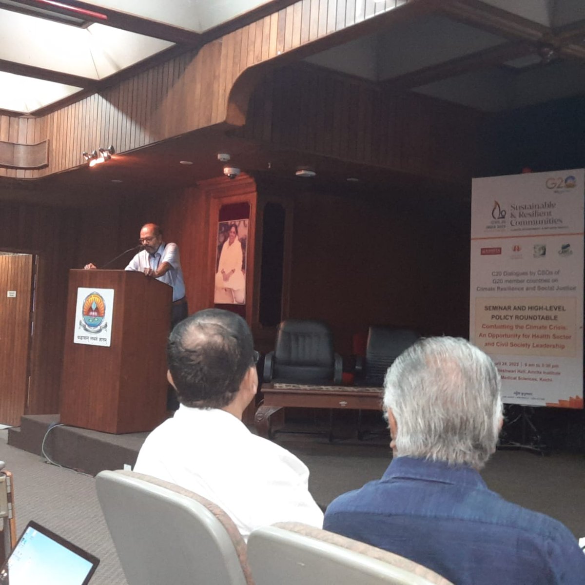 The C20 working group on climate resilience and social justice on “Combatting the Climate Crisis: An Opportunity for Health Sector and Civil Society Leadership” begins in Kochi today by Dr Jaideep Menon delivering the inaugural.
#ClimateChangesHealth
@HCWHGlobal
@icareforlungs