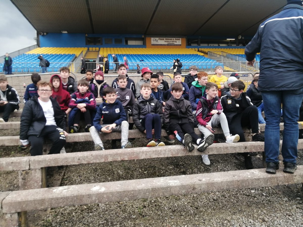 BallinasloeGAA's tweet photo. 🔉🔉 A great day out for our u13 boys at the Hyde yesterday. Great to be up close to see their heroes 🏐🏐🇱🇻🇱🇻 https://t.co/CeEYp9ysUI