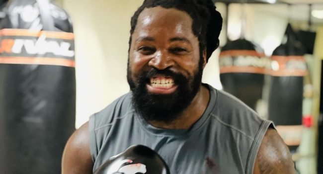 KasiLyrics's tweet photo. Big Zulu Smirks Predictions That Cassper Will Knock Him Out In A Boxing Battle ----> https://t.co/KgM36TX0Qo #SAHipHopMag https://t.co/yu241kFDvp