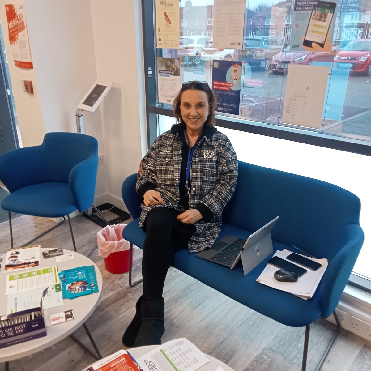 GoodHelpHub's tweet image. Thinking of applying for work or training? Need to update that CV ? Then make today the day. Come and visit Gill at the Good Help Hub in Cobalt Housing.