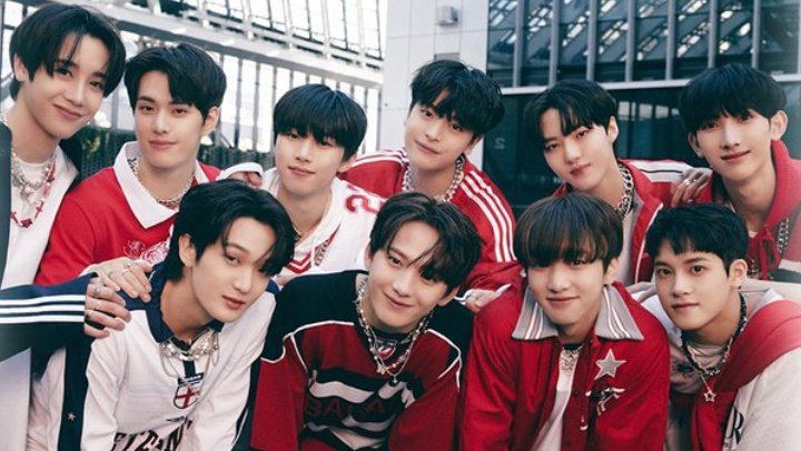 'ROCKSTAR' has officially surpassed TRICKY HOUSE's 24H youtube view count 🔥

1. ROCKSTAR – 8.3M (16H)* 
2. Tricky House – 8.3M (24H) 

*still counting 

Shout to the World
#WeAreROCKSTAR
#띵동_싸이커스록스타_배달왔습니다
#xikers #싸이커스 <a href="/xikers_official/">xikers(싸이커스)</a>