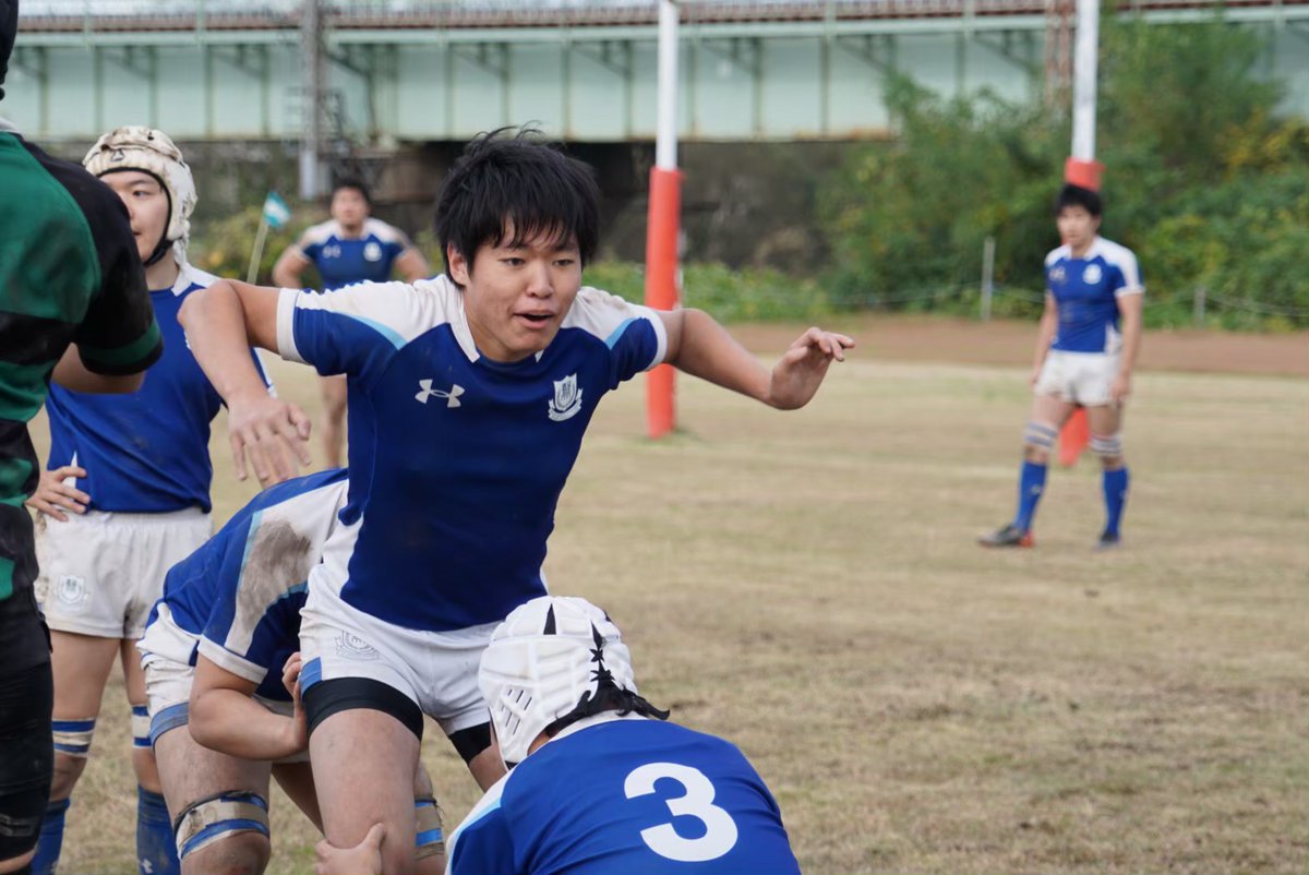 自分ラグビーやったことないからな〜😅と悩んでるそこの君！
岩手医大ラグビー部プレイヤー20人中10人が大学からラグビー始めてるから君も大丈夫！！！🏉
聞いてみたら実は今の主将、副主将も大学から初めた初心者だったようです笑
君も興味があるならラグビーやってみよう！！😁😁
