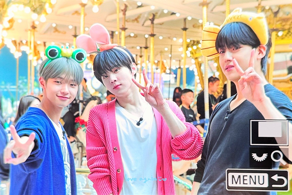 loveagain99's tweet photo. 230424 네모의꿈 pre

이뿌니들💙💛

@members_MIRAE
#미래소년 #손동표 #동표
#동표의하트는빛이난다💖 https://t.co/QV9KPouyHx