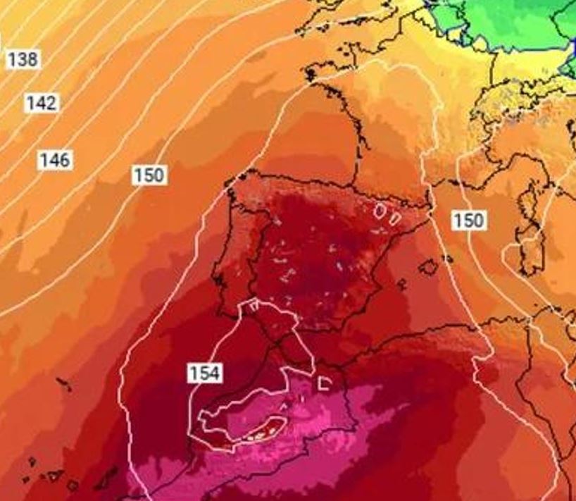 ecogallego's tweet photo. Esto es lo que se nos viene encima los próximos días. Se podrían alcanzar los 40 grados. Ni rastro de lluvias. Estamos en abril. No hay más preguntas señoría #cambioclimático #adaptación https://t.co/QG2nPKDnHz