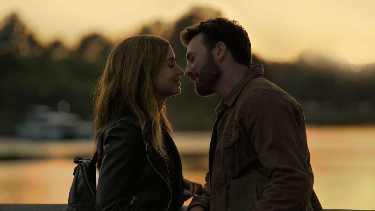 _slayerette's tweet photo. Ghosted. (22/04. Apple TV). ⭐✨. Me dices que la ha escrito una IA y me lo creo. https://t.co/cU1niH7u19