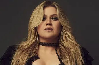 Kelly Clarkson celebrates her 41st birthday today. Happy Birthday!  