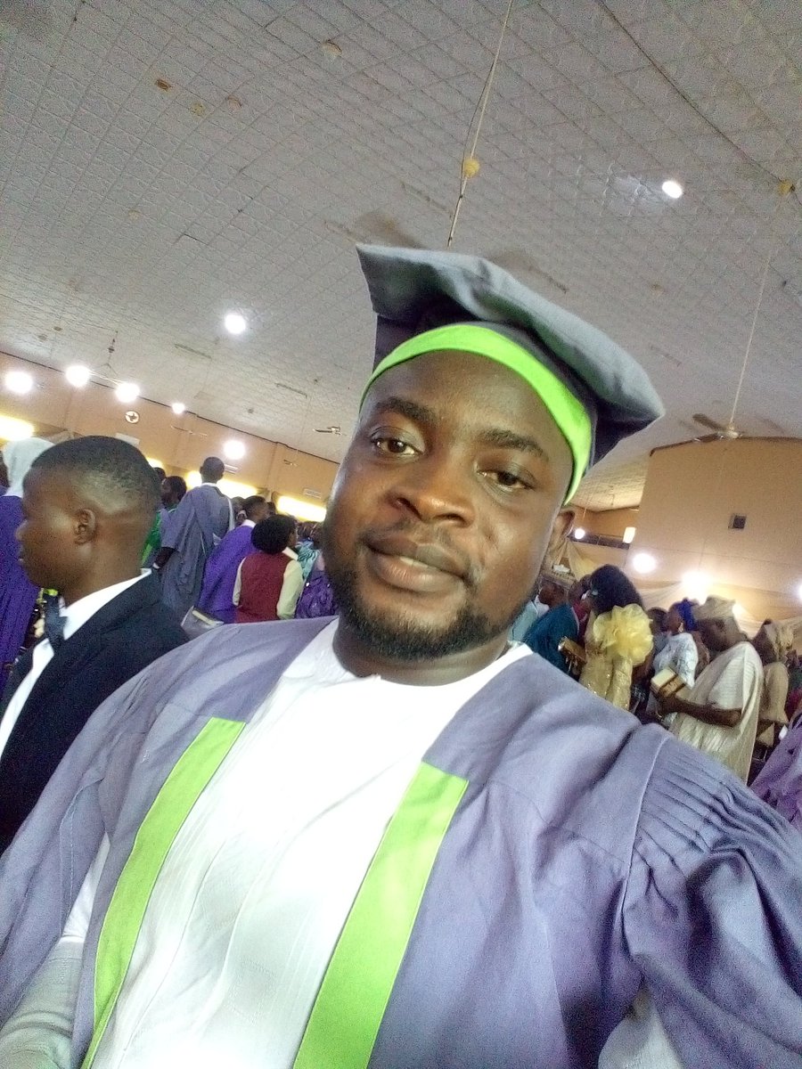 SGDP_National's tweet photo. #proudlyayegbajuekiti 

Adamolekun Jacob Ayomide was Matriculated upon entry and Convocated upon exit accordingly in the Ekiti State University where he studied ACCOUNTING.

Thank you Lord for not being deprived of my right to Quality Education.

Aluta Continua!
Victoria Ascerta! https://t.co/FWa12Ql3Oa