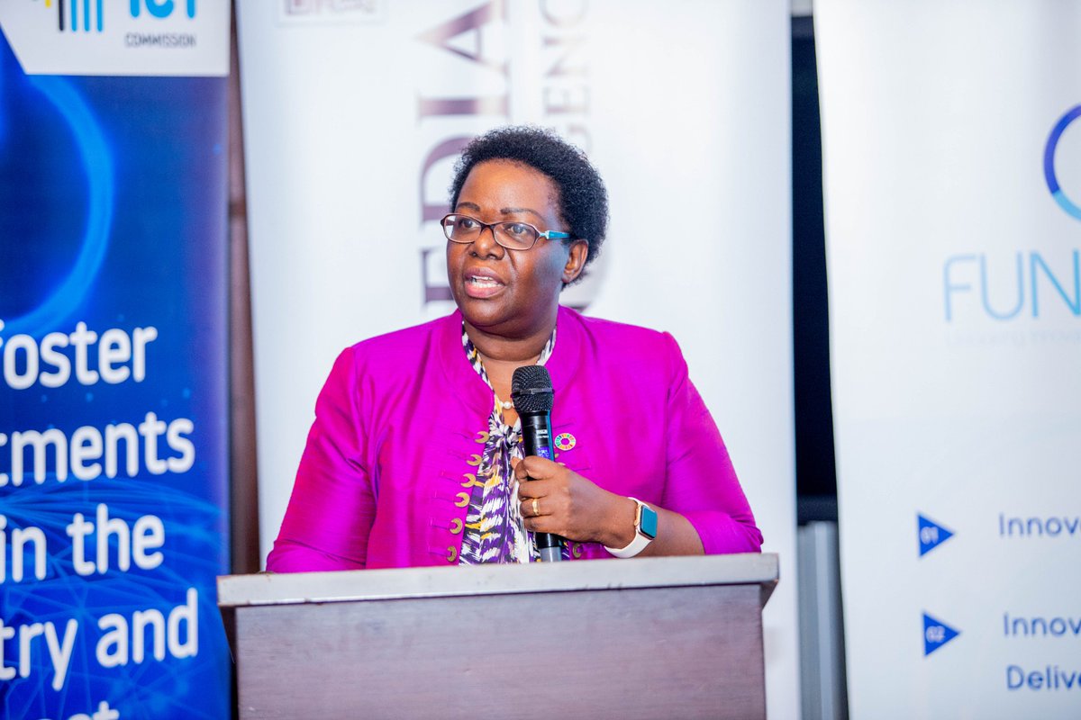 Happie_Thom's tweet image. Ni wakati muafaka wa kuwa na mazungumzo haya kama nchi inayopitia mabadiliko ya haraka ya kidijitali, kuna hitaji la uundaji sera bunifu utakaozingatia mabadiliko ya haraka ya maendeleo ya Tanzania na kutumia uwezo wa teknolojia zinazoibuka.
#InnoTechForum