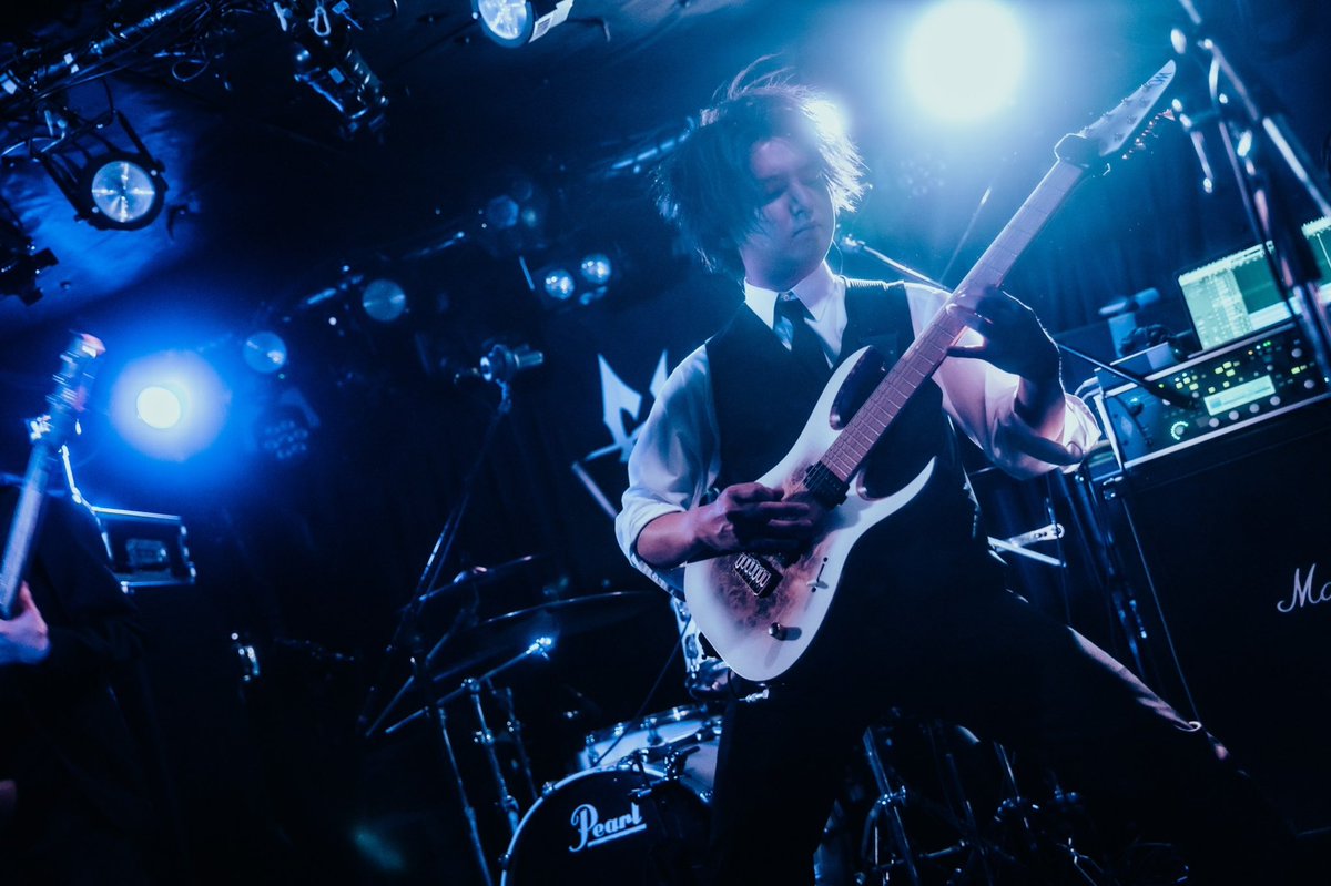 InTheAlice_JP's tweet photo. ”GLORIA FEST“
Gloria ~1st Anniversary~
at 下北沢LIVEHOLIC
Thank you!!!
photo by @sskami_
#InTheAlice #GloriaFest https://t.co/8OCUCTFYbO