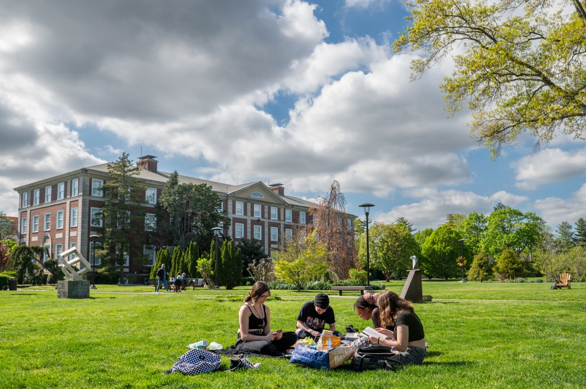 AdelphiU's tweet image. We are a week away from Decision Day, and we can't wait to welcome the class of 2027! #AdelphiAccepted #Adelphi2027 bit.ly/3n2fGat