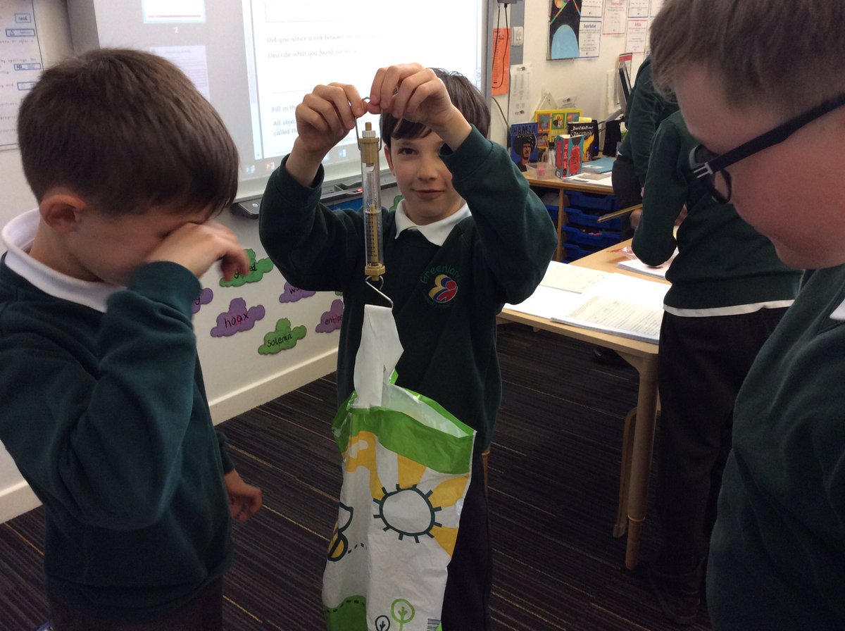 Greenland School tweet media