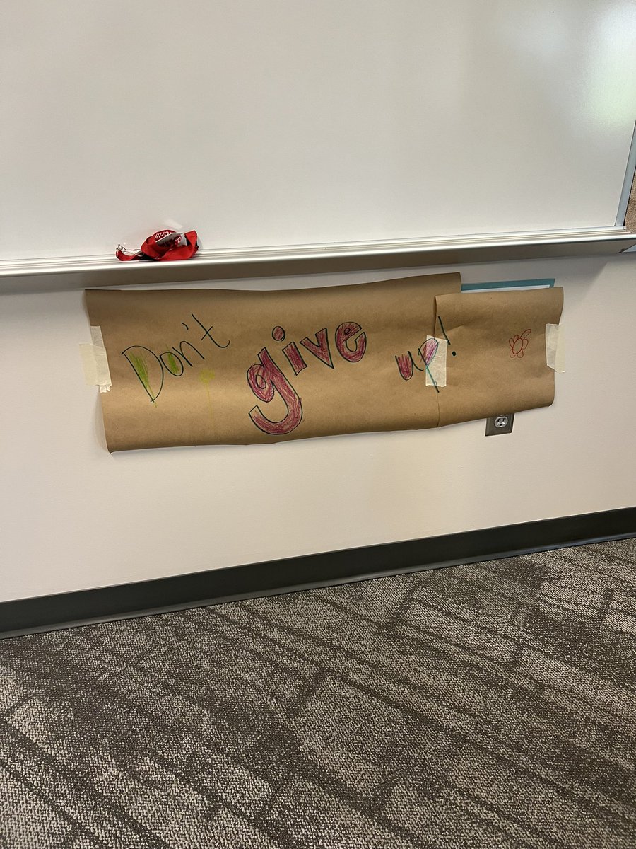 MrsJonesNDES's tweet photo. My 1st grade group helped create some encouragement for my 4th graders who will begin ILEARN testing tomorrow. 😄 https://t.co/qGBTOD11Uo
