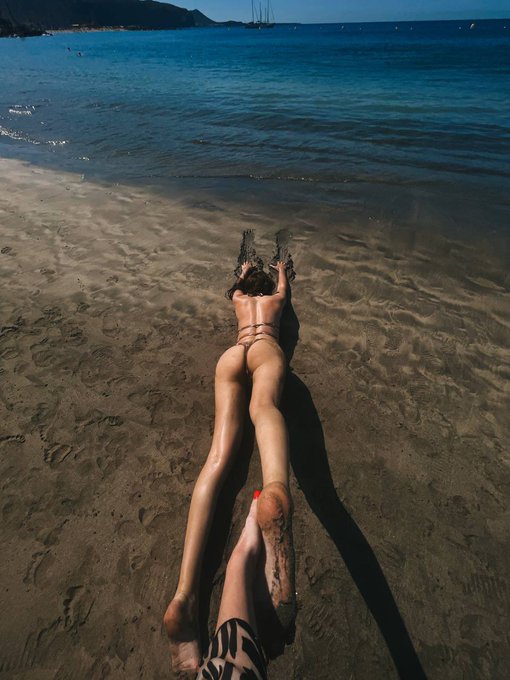 Olga Kis 💋's pics and videos Fue1GEdXsAAAgj9 jpg:small preview