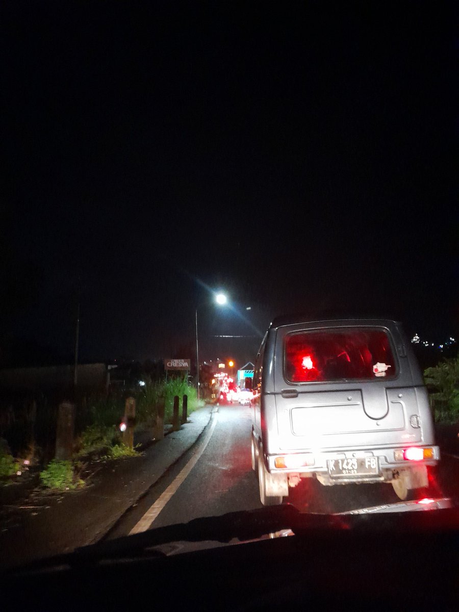 Jalur kledung arah ke wonosobo macet malam ini #macet #arusbalik  #lebaran #arusbalik1444