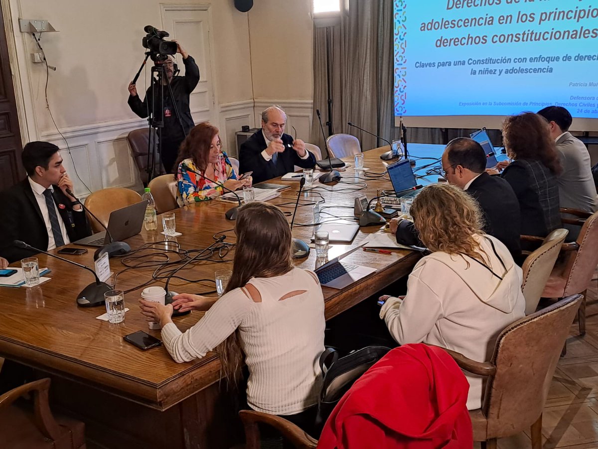 🟠Ahora | Defensora de la Niñez, Patricia Muñoz, presenta ante Subcom. de Principios, Derechos Civiles y Políticos, de la Comisión Experta del <a href="/Procesoconsti23/">Proceso Constitucional</a>, acerca de derechos de la niñez y adolescencia en los principios y derechos constitucionales.
👇🏽
youtube.com/watch?v=Ot7mZw…