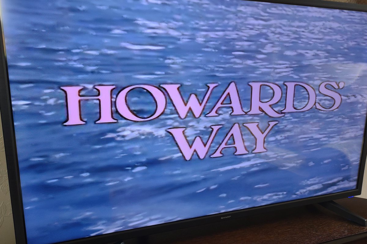 #HowardsWay @dramachannel Well, it's 2 PM and something is missing so this had to be done.... Here we go again!😊