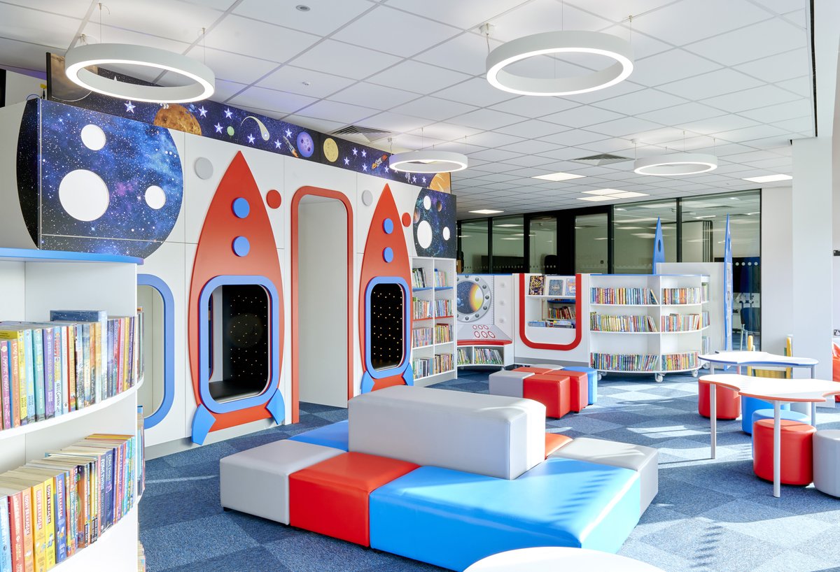 Caroline De Frates tweet media