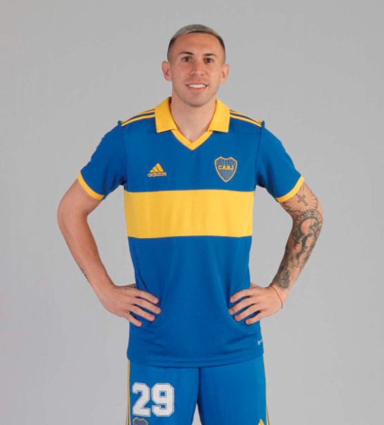 Un genio Briasco! Siempre entra con ganas, corre, ayer el gol de Payero fue gracias a él....Yo lo quiero contra riber!