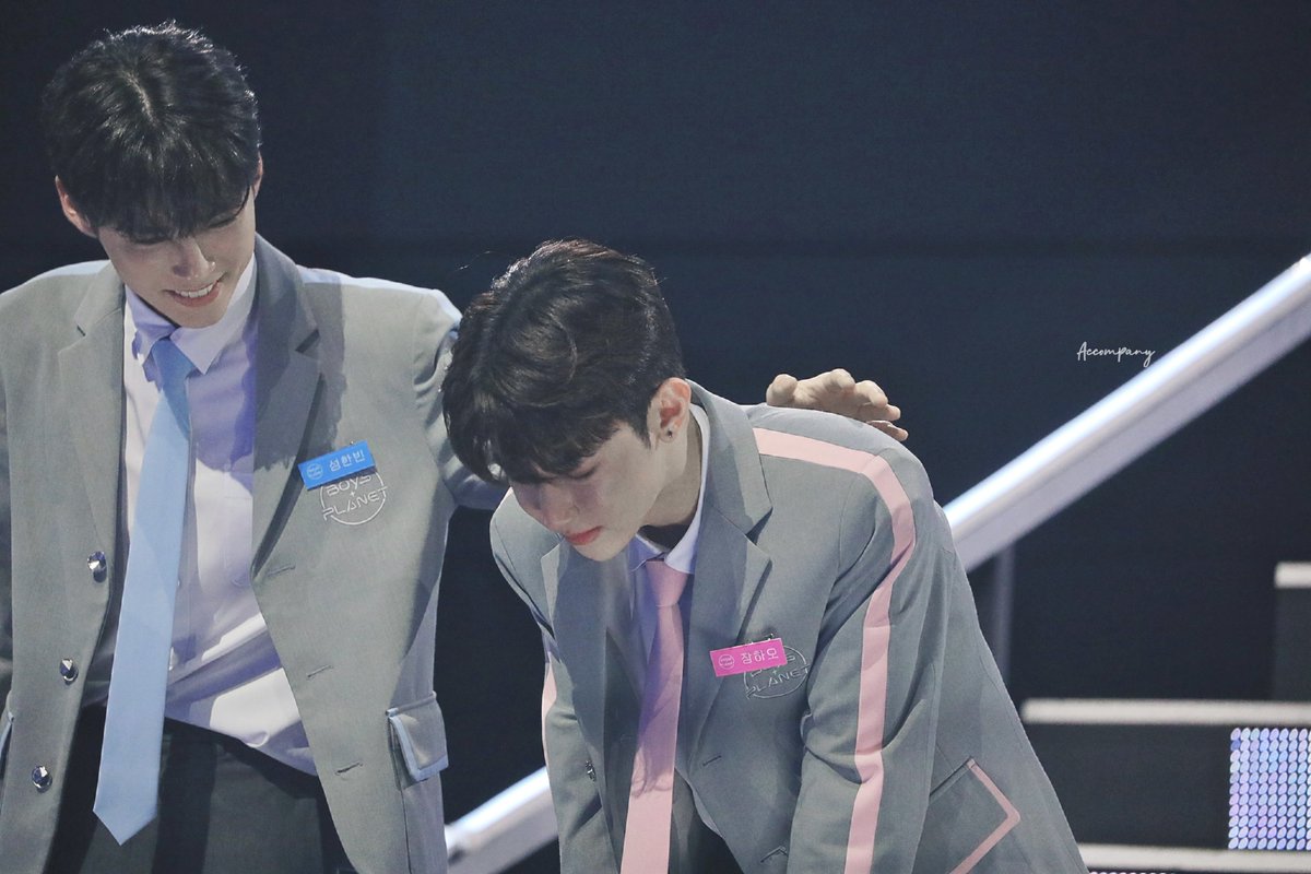 Accompany_bn's tweet photo. 230420 파이널 

🥺😭

#보이즈플래닛 #장하오 #ZHANGHAO  #章昊 #성한빈 #SUNGHANBIN  #BOYSPLANET #ZB1 #빈늘 https://t.co/juDzwn9TFQ