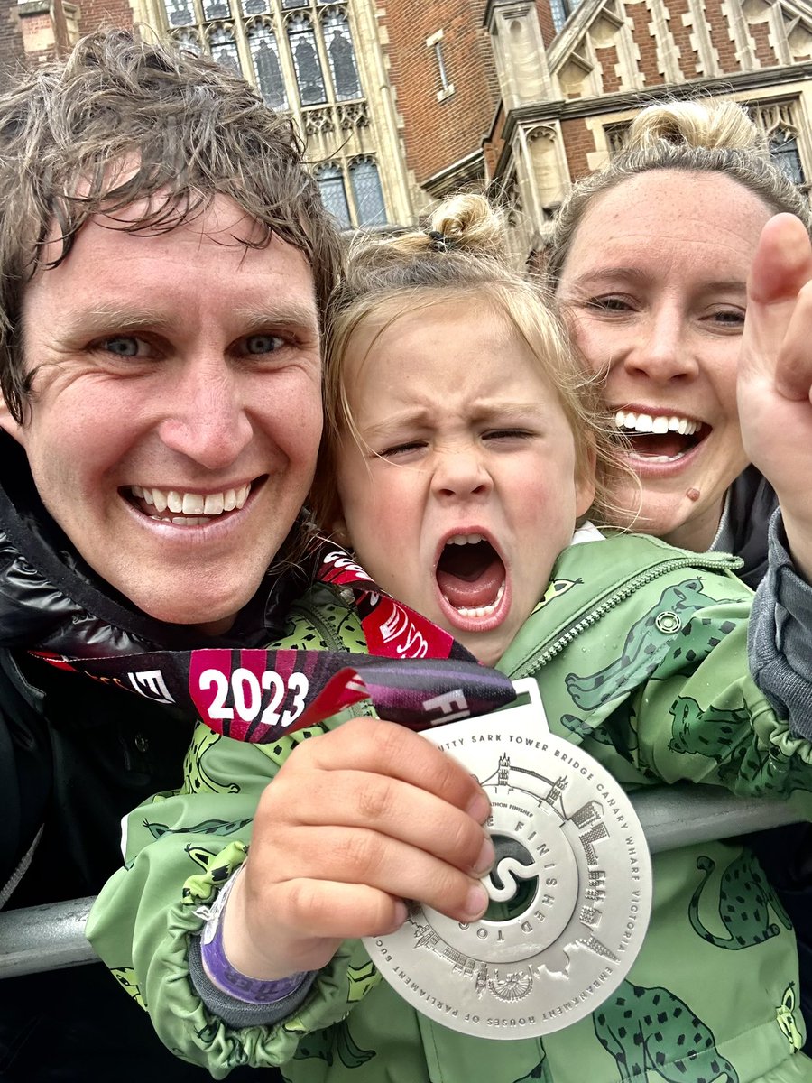 chriswatt44's tweet image. Arthur was pretty happy with my medal. He packed it in his nursery bag this morning to show his mates 😹 #londonmarathon #WeRunTogether love @LondonMarathon