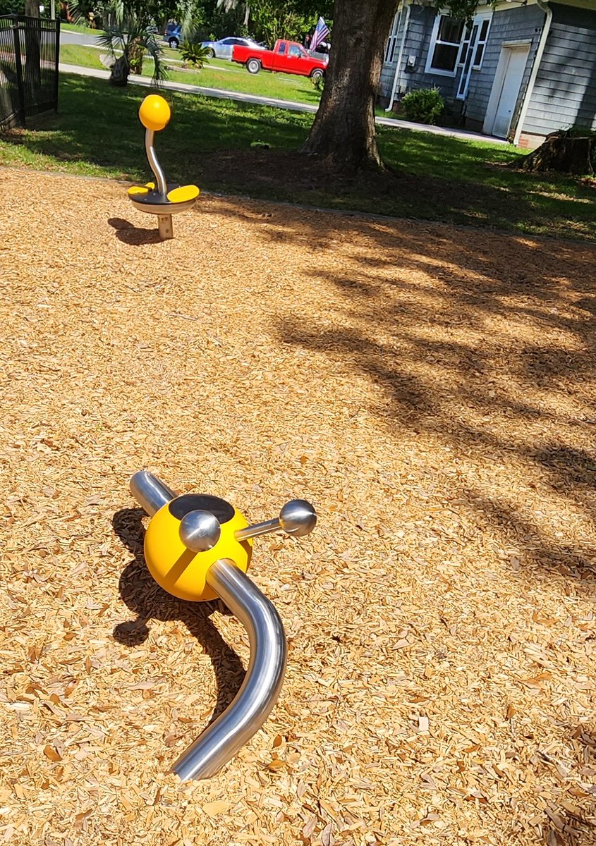 jaxparks's tweet photo. There is a new playscape at Murray Drive Playground located at 1187 Murray Drive, 32205! Come check it out! @CityofJax https://t.co/pLY3Xif0pH