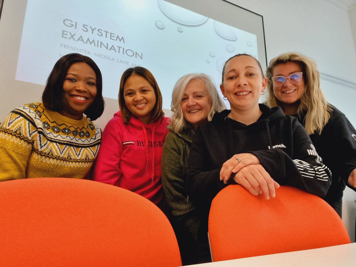 Week 2 of trainee ANP induction, it’s all about the guts today 💩GI system teaching from the fabulous Nic L <a href="/AcuteAnps/">Emergency & Acute Medicine ANPS</a> <a href="/deanoman32/">Dean Oconnor</a> <a href="/EAMD_CAV/">EAMD_CAV</a> <a href="/CAVUHB/">CardiffandVale UHB</a>  we’ve got @emilyjorichards set up for all thing Neuro tomorrow 🧠<a href="/RCEMACPForum/">RCEM ACP Forum</a> @nhswecap