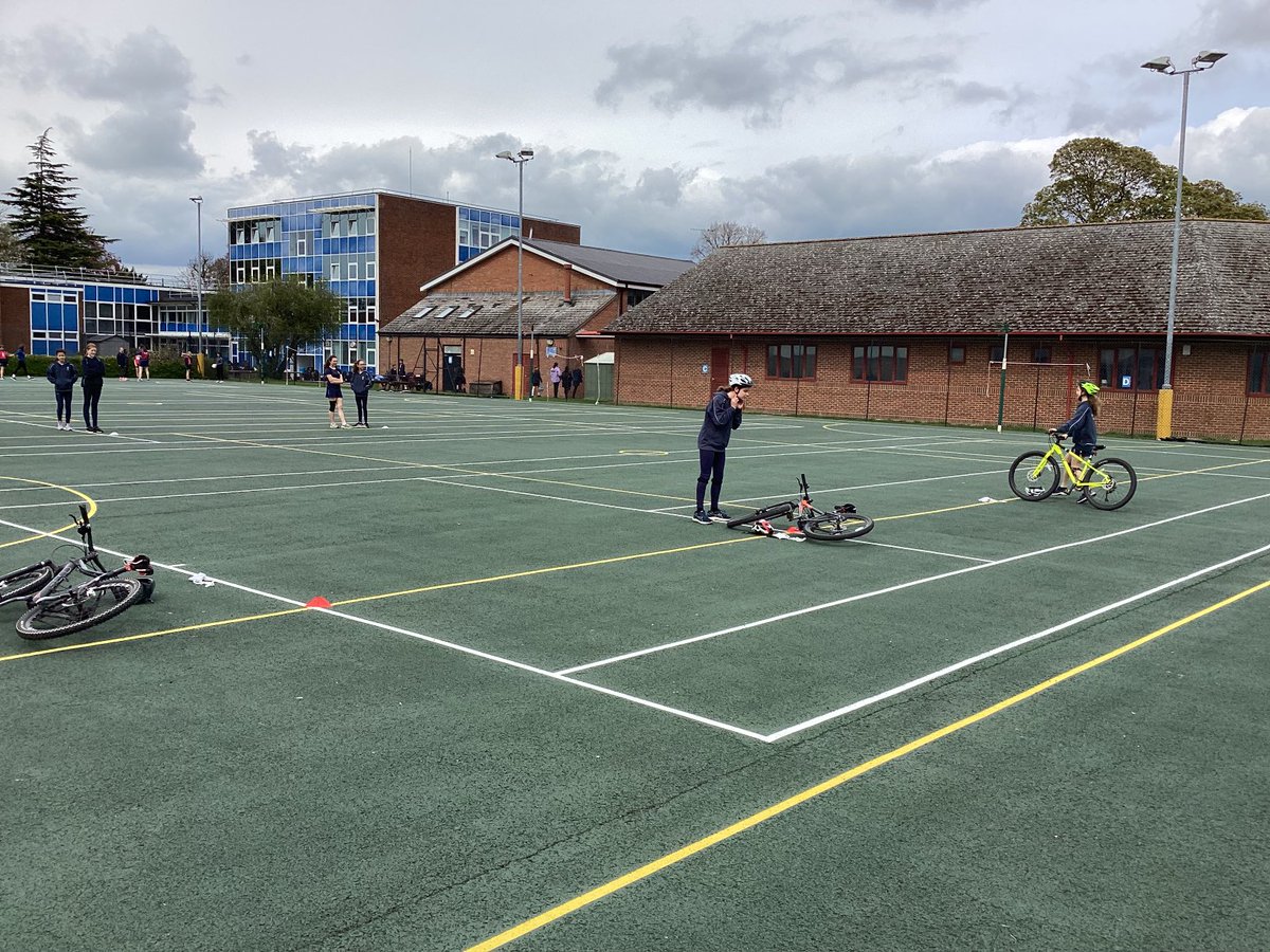 Aylesbury High tweet media