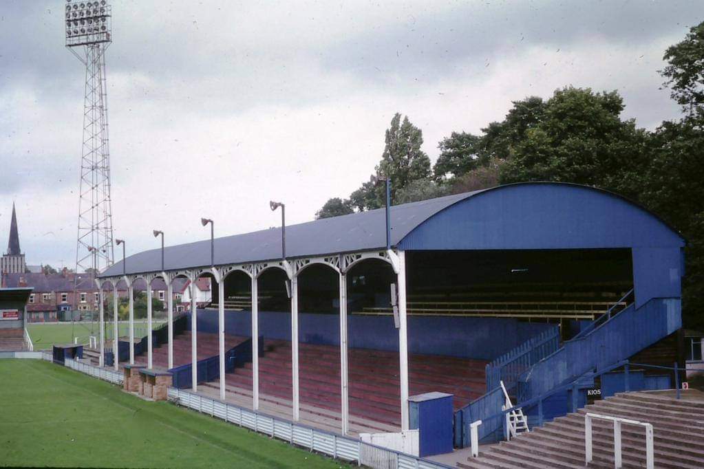 eaststandbaldie's tweet photo. Blue Monday
Our old home #Feethams, where we forgave everything if the player gives 100 percent every game.
No village team took the piss out of us here. https://t.co/Ss2pG7T1d1