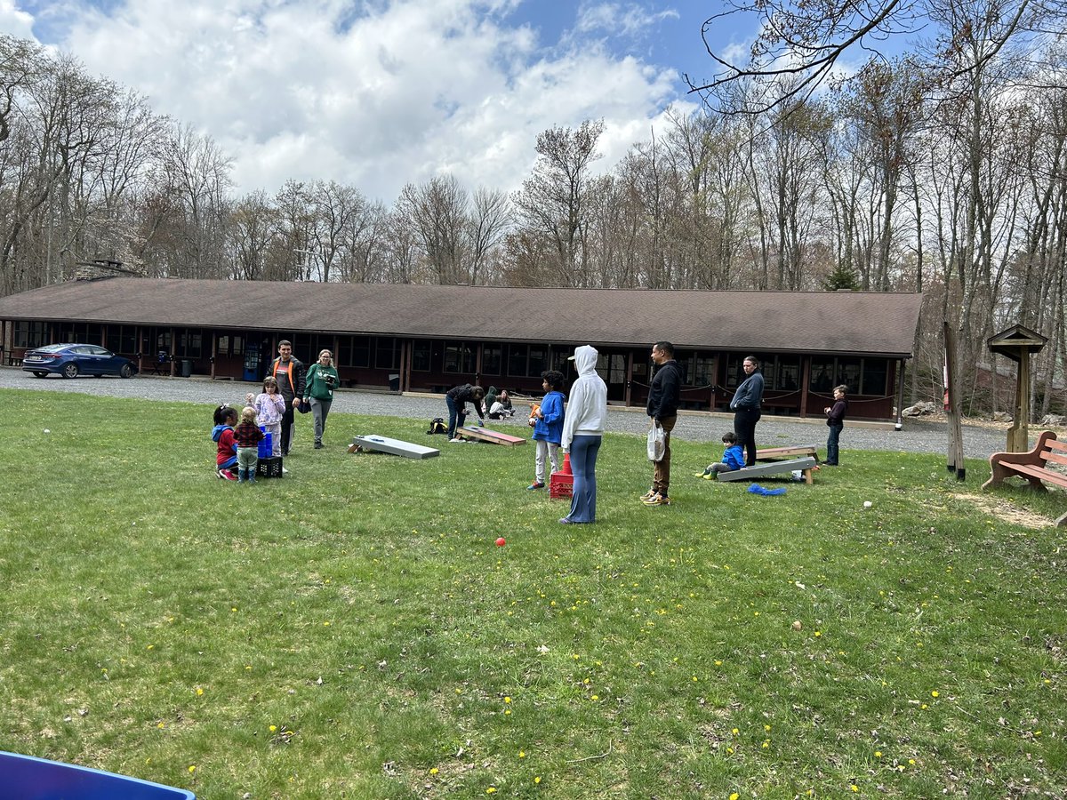 minsitrailsbsa's tweet image. A lot of fun at our Community Day at Camp Minsi! Great to see so many youth both with and without a scouting background having so much fun in the outdoors. #campminsi #boyscoutsofamerica